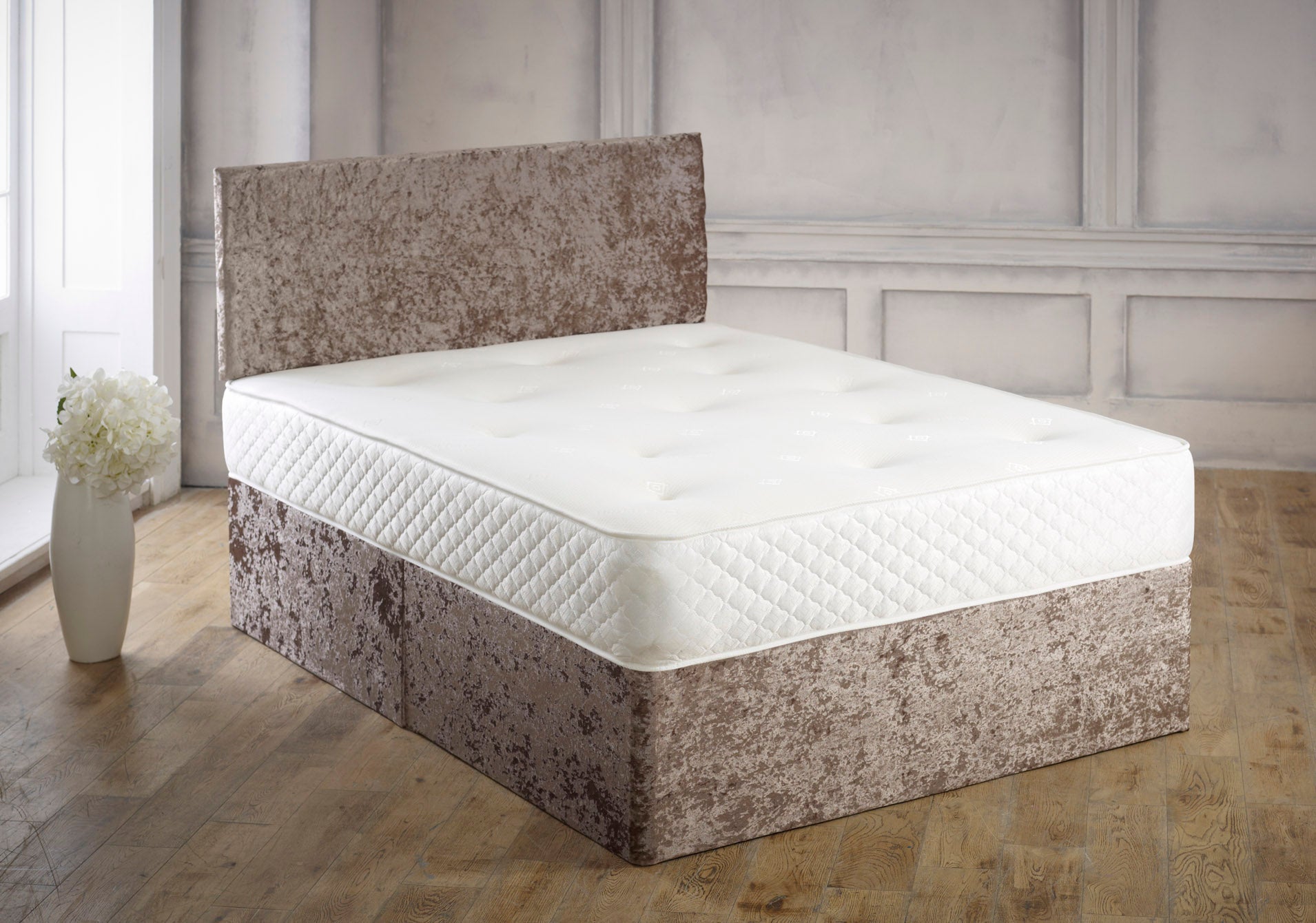 Divan bed set with Memory Mattress and Headboard